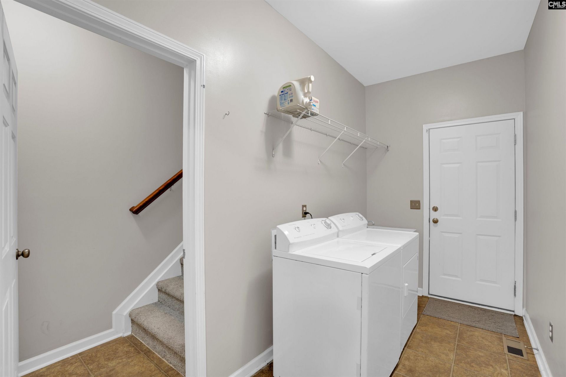 241 Kenmore Park Drive  Photo 15