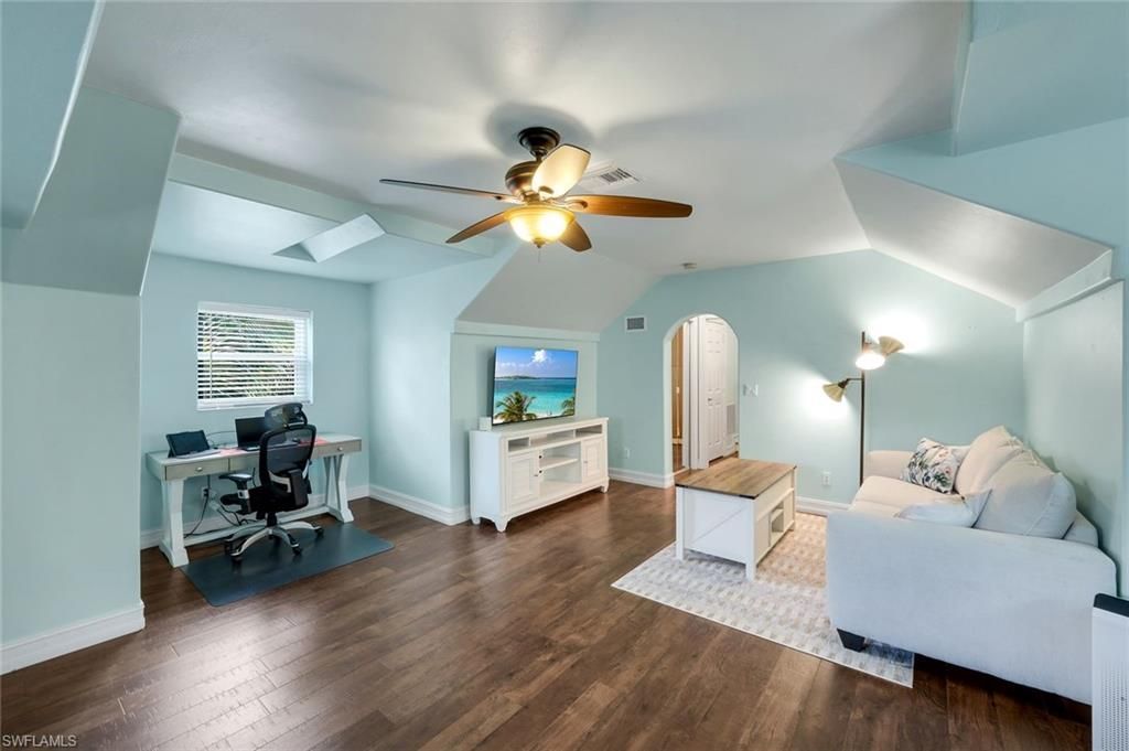2661 Golden Gate Blvd W, Naples, FL 34120 Photo