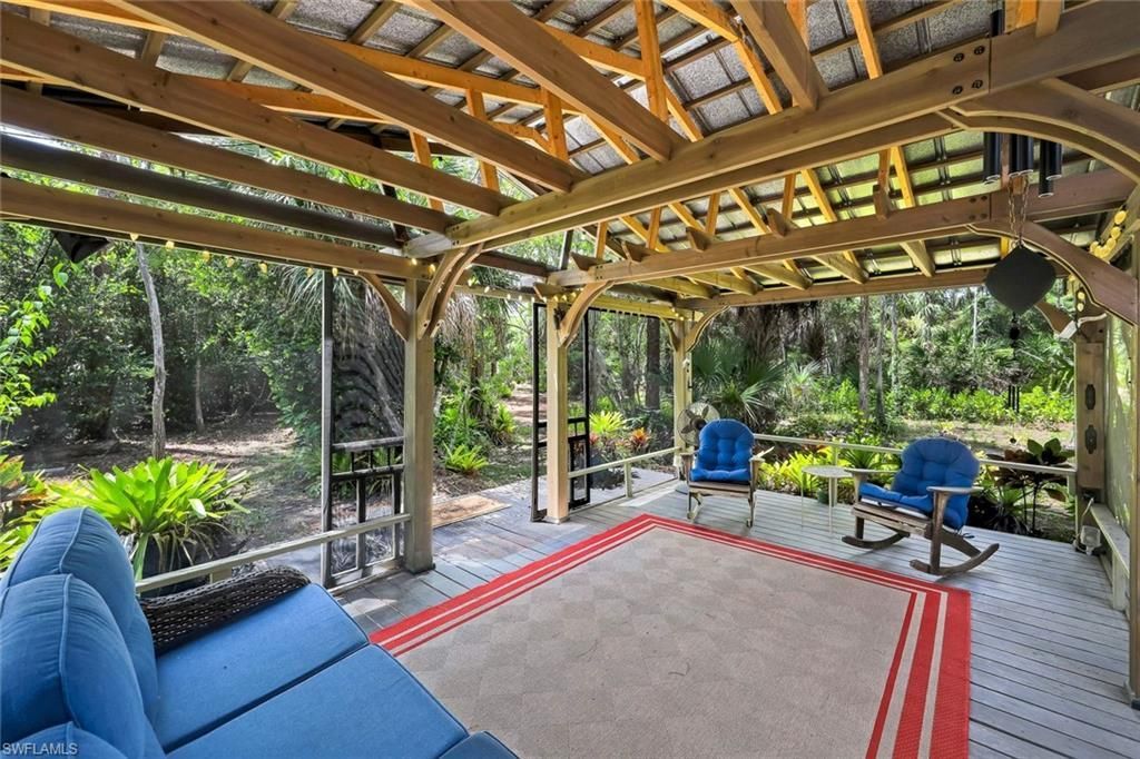 2661 Golden Gate Blvd W, Naples, FL 34120 Photo