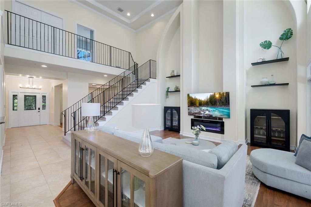 2661 Golden Gate Blvd W, Naples, FL 34120 Photo