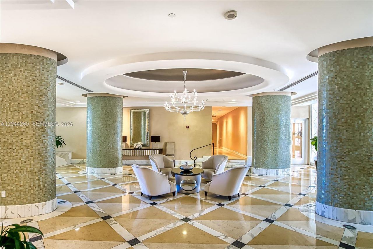 6917 Collins Ave, Unit 1012, Miami Beach, FL 33141 Photo