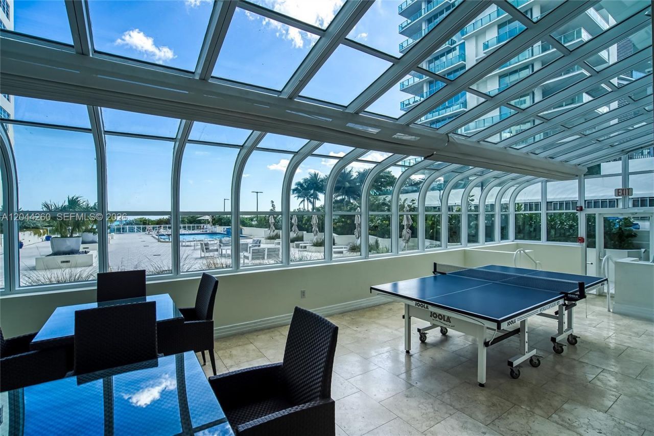 6917 Collins Ave, Unit 1012, Miami Beach, FL 33141 Photo