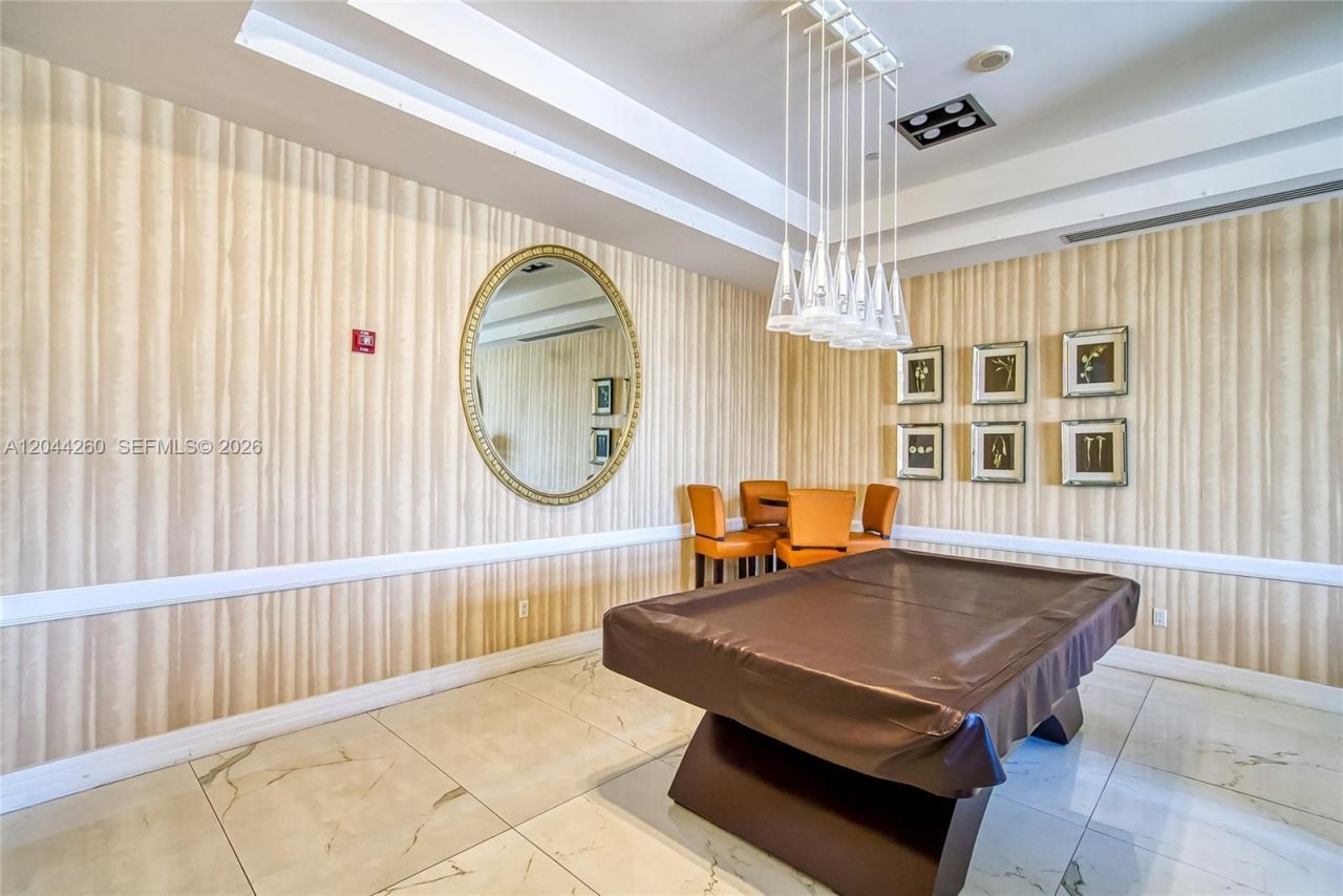 6917 Collins Ave, Unit 1012, Miami Beach, FL 33141 Photo