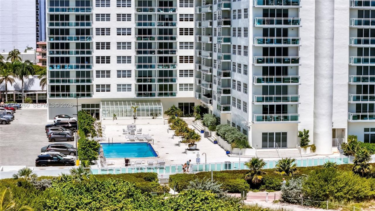 6917 Collins Ave, Unit 1012, Miami Beach, FL 33141 Photo