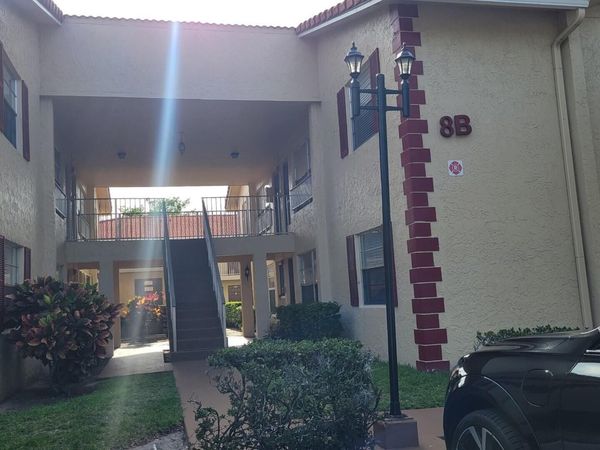 3766 N University Drive, Unit M-8, Coral Springs, FL 33065
