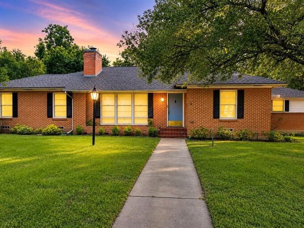 3228 Colcord Avenue , Waco, TX 76707