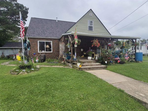 811 S Main, Dunkirk, IN 47336