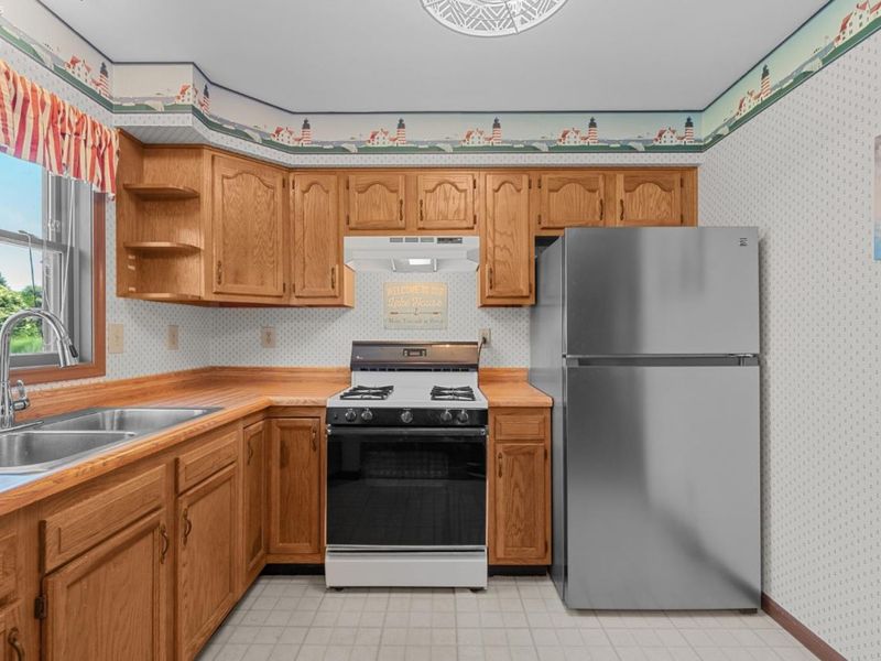 2350 s commodore Court, Marblehead, OH 43440 Photo 34