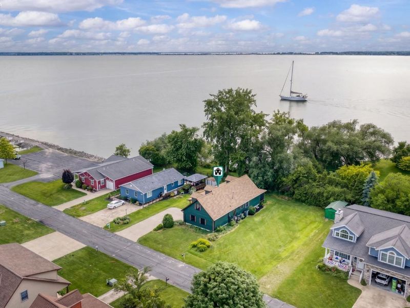 2350 s commodore Court, Marblehead, OH 43440 Photo 9