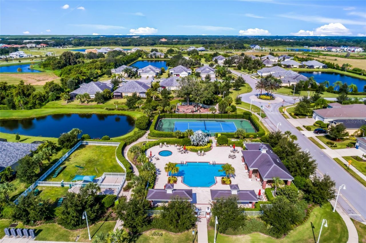 12109 Whisper Lake Drive, Bradenton, FL 34211 Photo