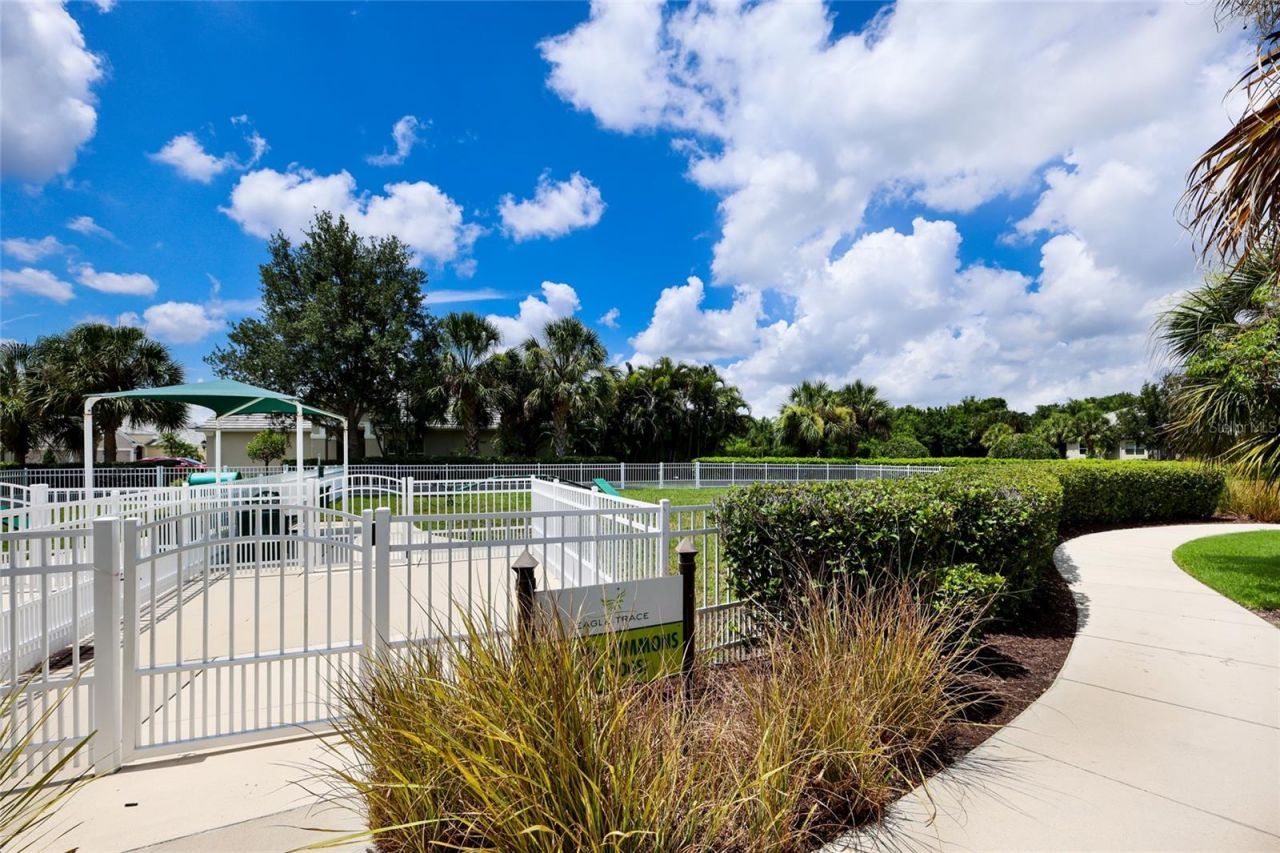 12109 Whisper Lake Drive, Bradenton, FL 34211 Photo