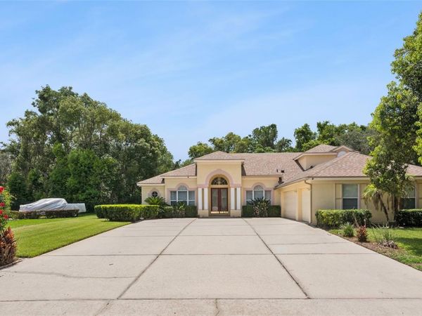 126 SEVILLE CHASE DRIVE , WINTER SPRINGS, FL 32708