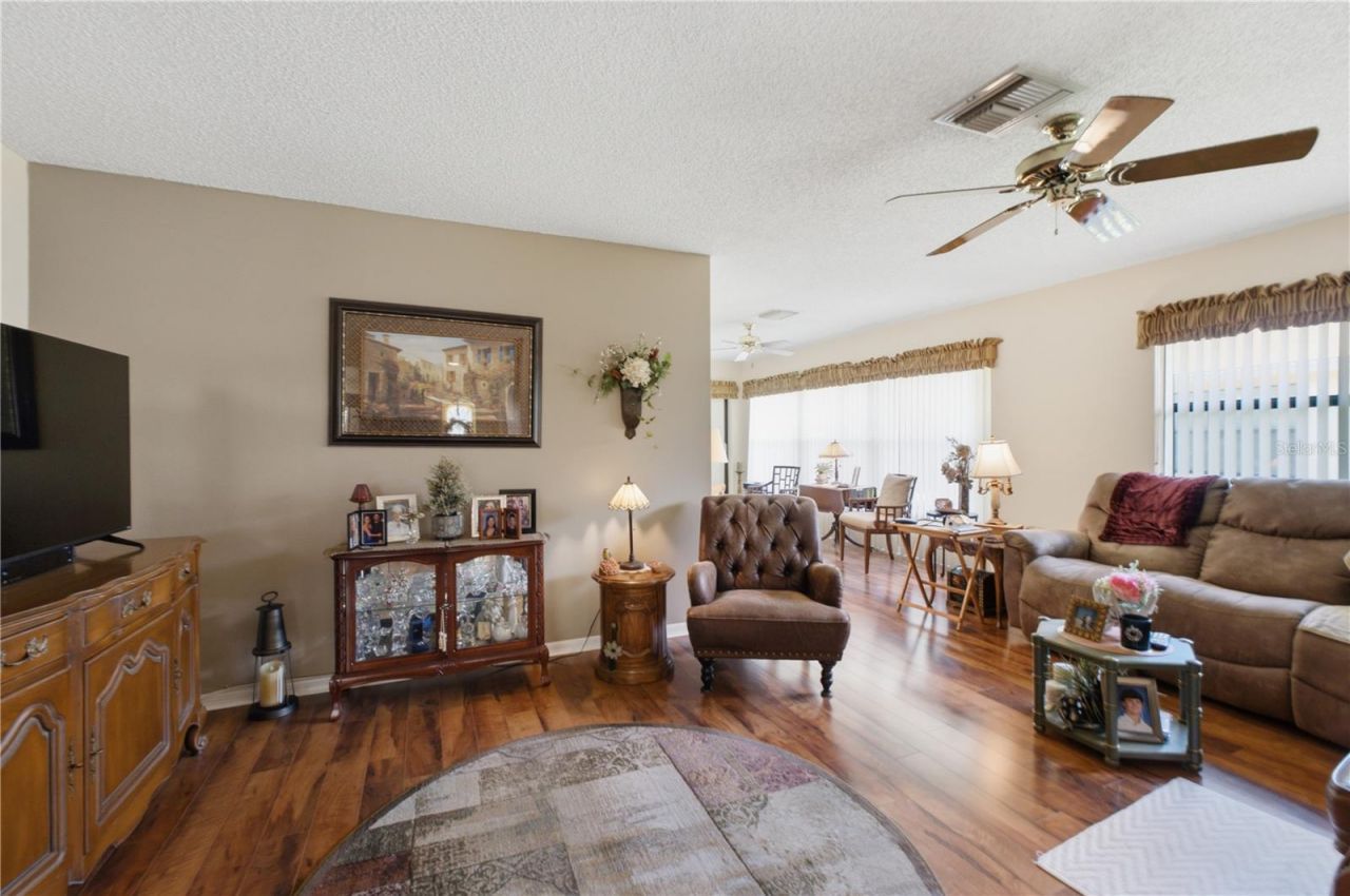 3249 Lori Lane , Unit 3249, New Port Richey, FL 34655 Photo