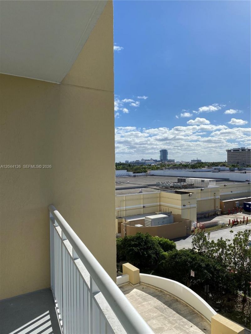 1745 E Hallandale Beach Blvd , Unit 401W, Hallandale Beach, FL 33009 Photo