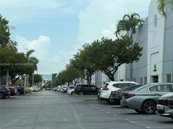 10871 NW 122nd St , Unit 30, Medley, FL 33178