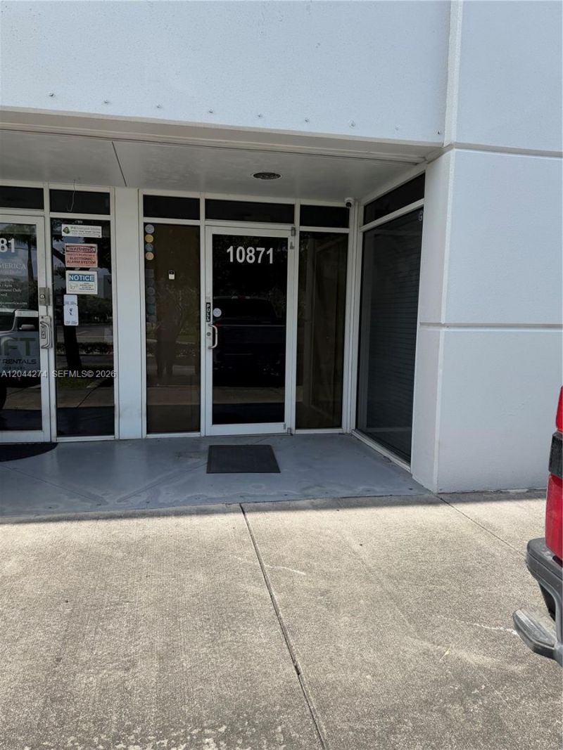 10871 NW 122nd St , Unit 30, Medley, FL 33178 Photo