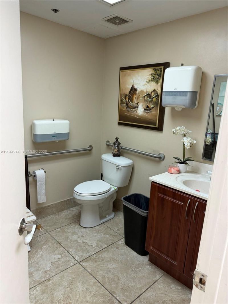 10871 NW 122nd St , Unit 30, Medley, FL 33178 Photo