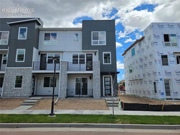 2264 Peridot Loop Heights, Colorado Springs, CO 80908