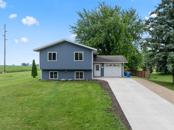 647 2nd Street NE, Blooming Prairie, MN 55917