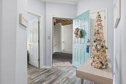 9750 Leyland Dr. photo 4