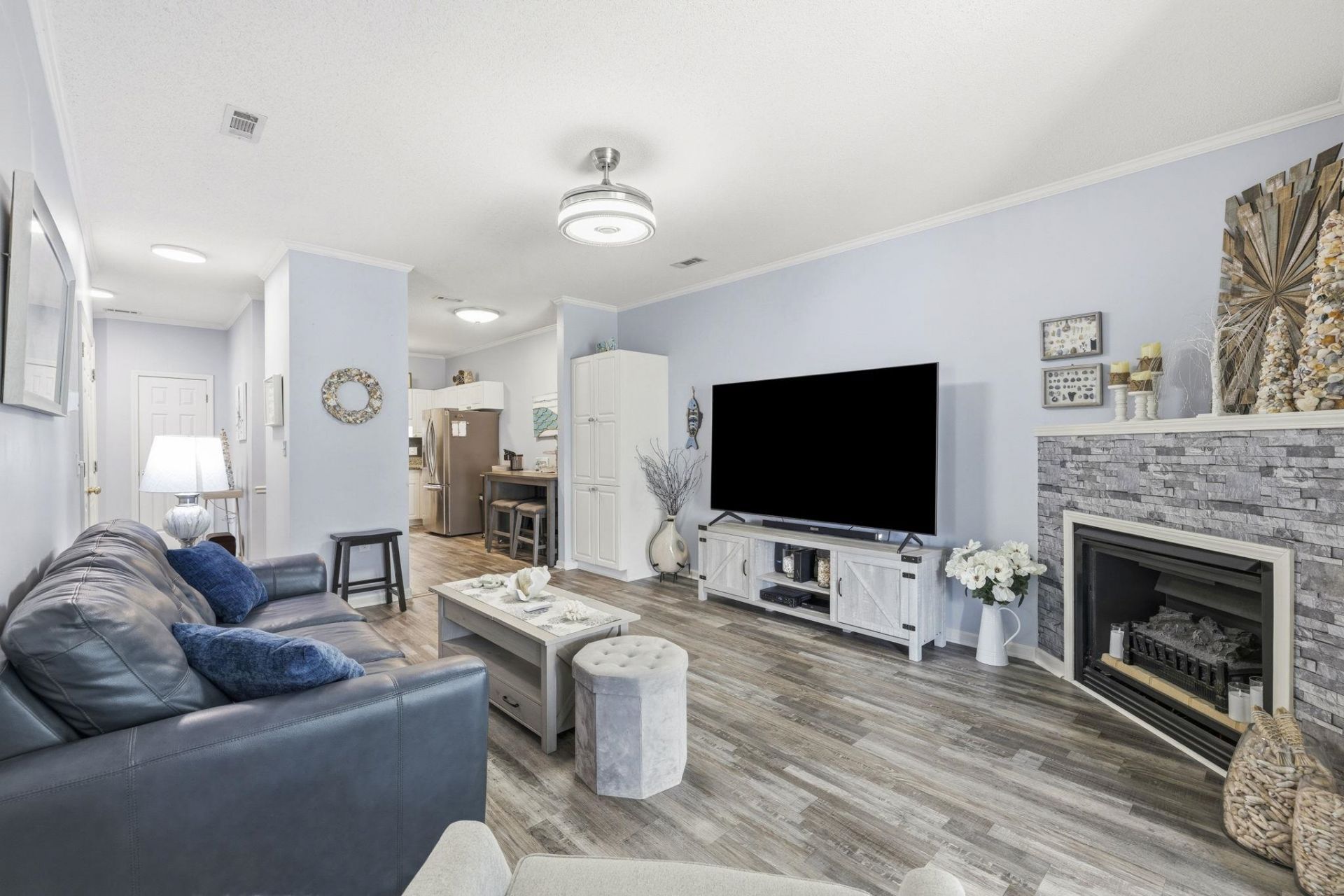 9750 Leyland Dr. Photo 6
