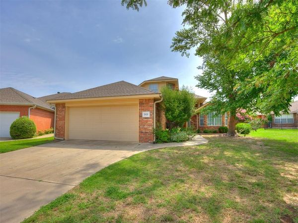 969 Pinebrooke Court, Norman, OK 73072