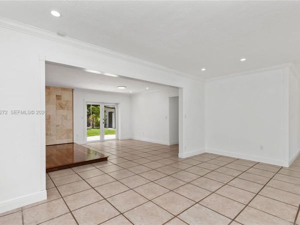 9030 SW 184th Ter , Cutler Bay, FL 33157