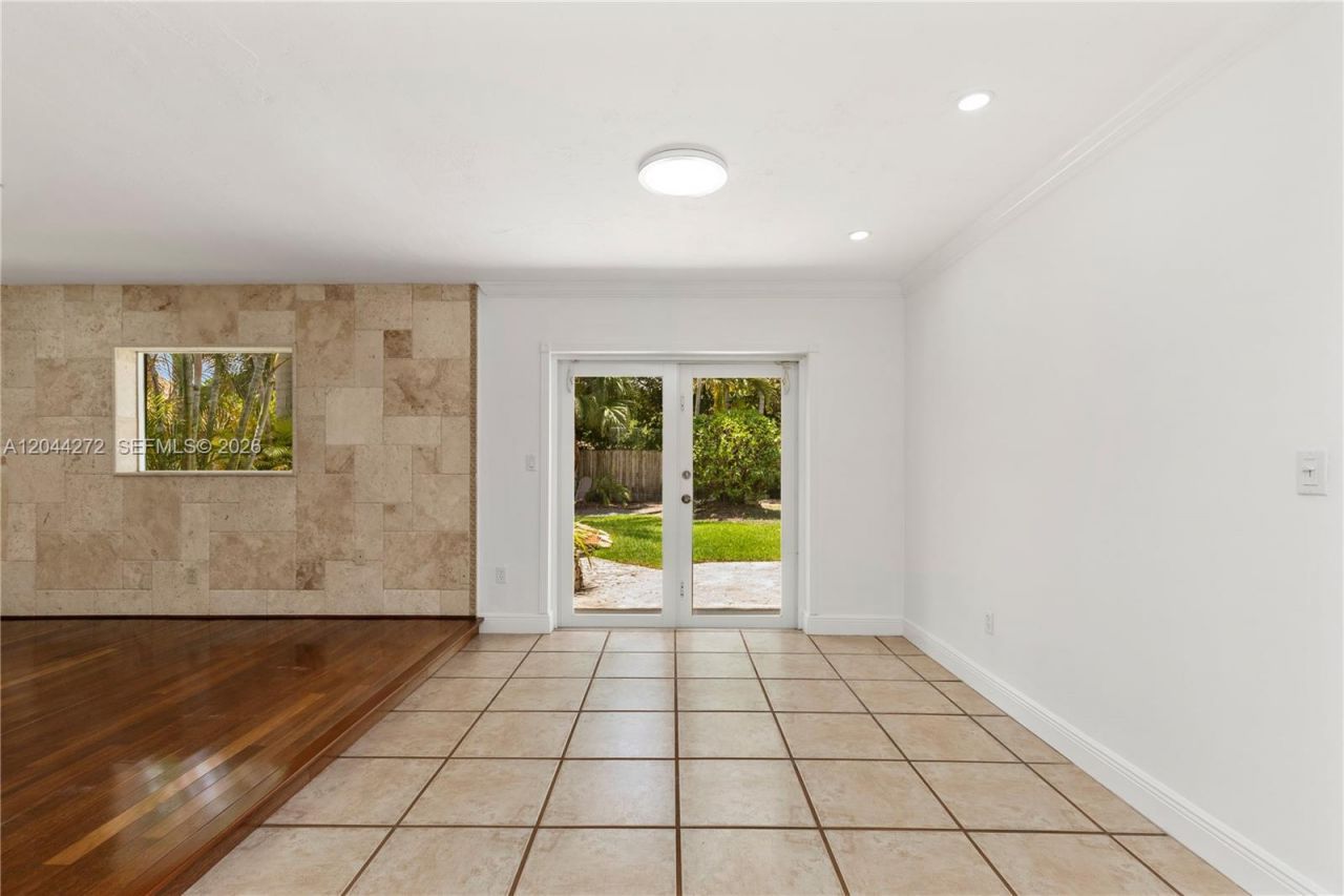 9030 SW 184th Ter , Cutler Bay, FL 33157 Photo