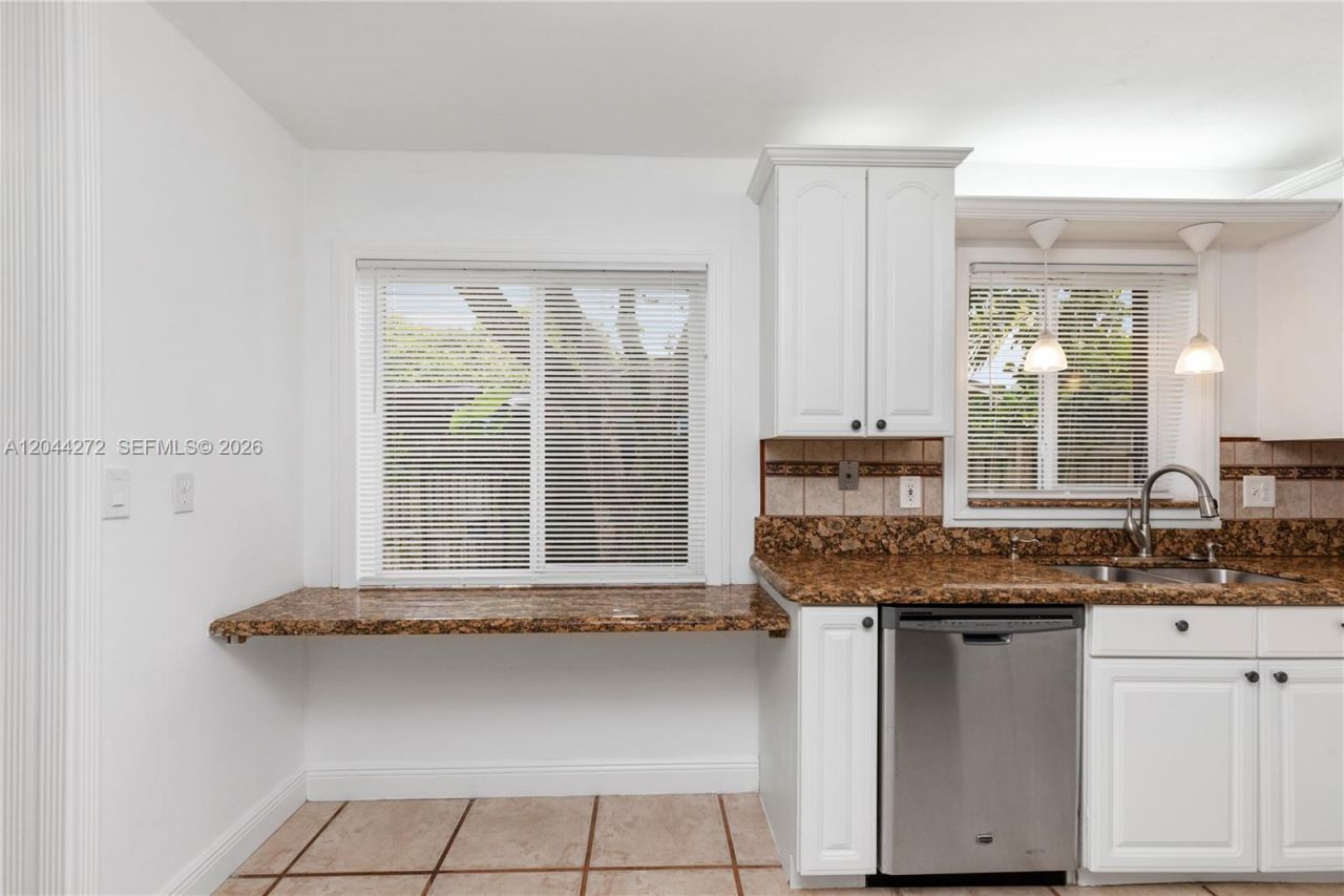 9030 SW 184th Ter , Cutler Bay, FL 33157 Photo