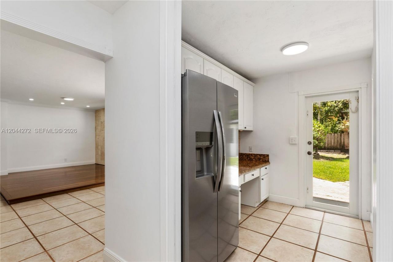9030 SW 184th Ter , Cutler Bay, FL 33157 Photo