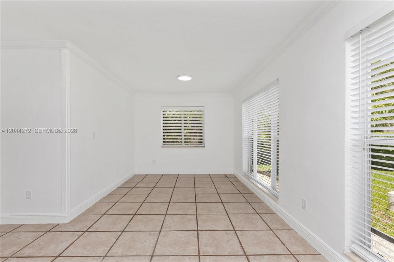9030 SW 184th Ter , Cutler Bay, FL 33157 Photo