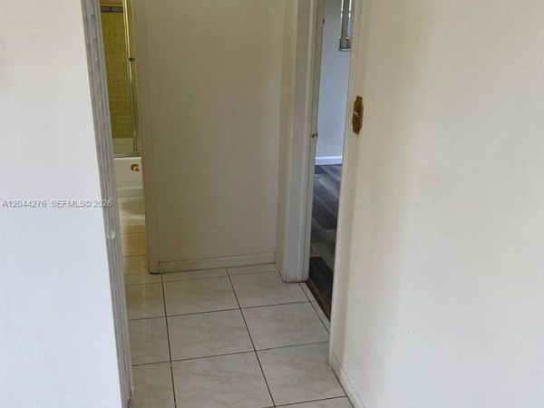 2428 NW 82nd St , Unit 2428, Miami, FL 33147