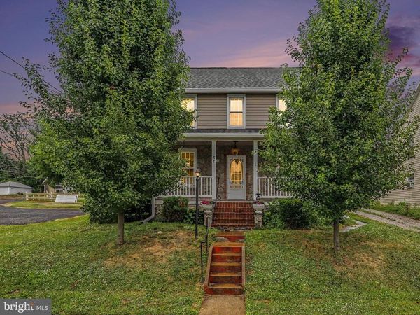 37 HIGH STREET, STEWARTSTOWN, PA 17363