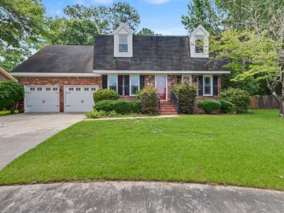 300 Eastover Circle, Summerville, SC 29483