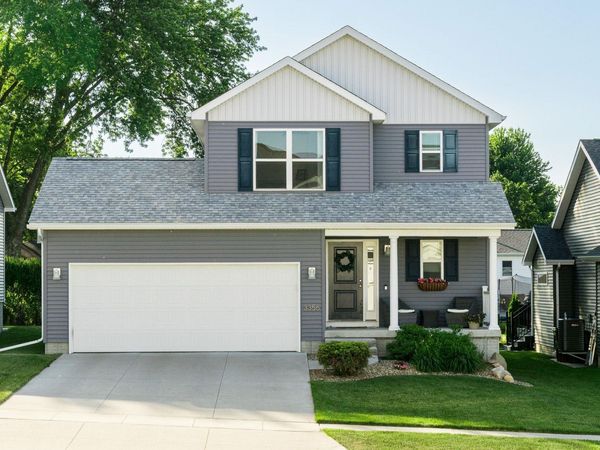 3356 Lincolnshire Road, Waterloo, IA 50701