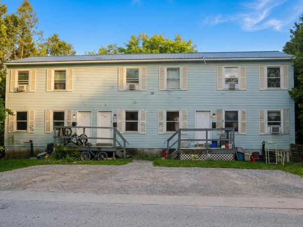 12 Oak Street, St. Albans City, VT 05478