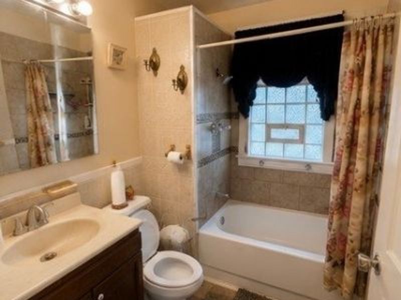 1722 Cliffview Road, Cleveland, OH 44112 Photo 7