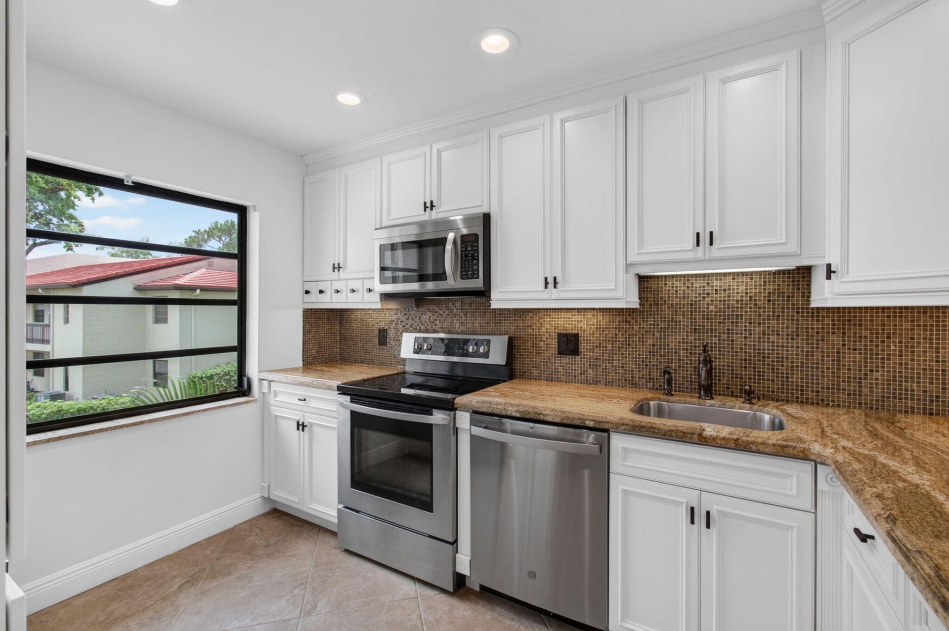 8460 Casa Del Lago, Boca Raton, FL 33433 Photo