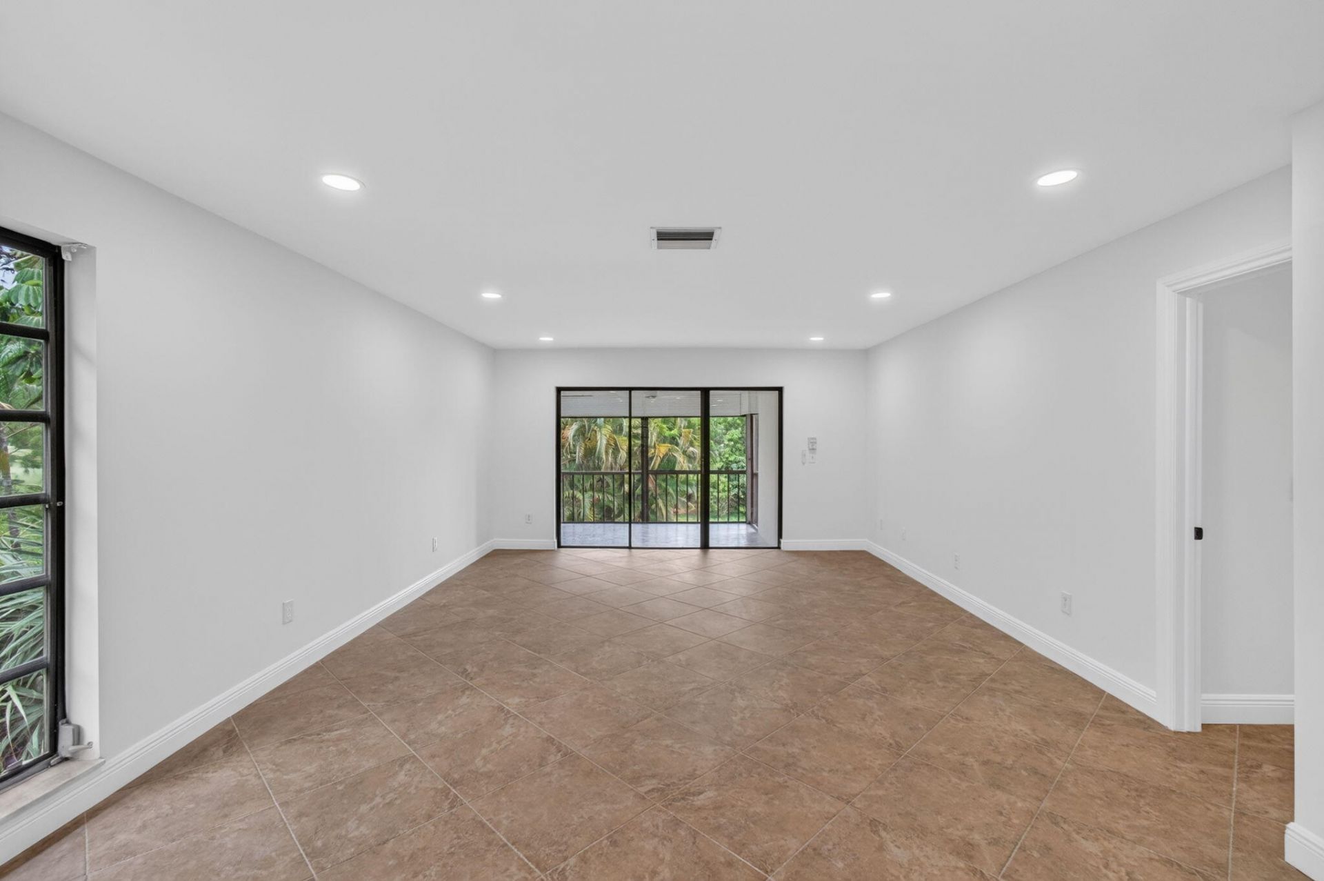 8460 Casa Del Lago, Boca Raton, FL 33433 Photo