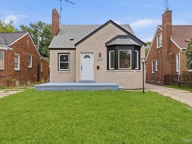 10681 Stratman Street, Detroit, MI 48224