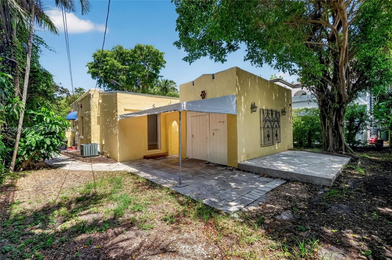 1107 Pizarro St, Coral Gables, FL 33134 Photo