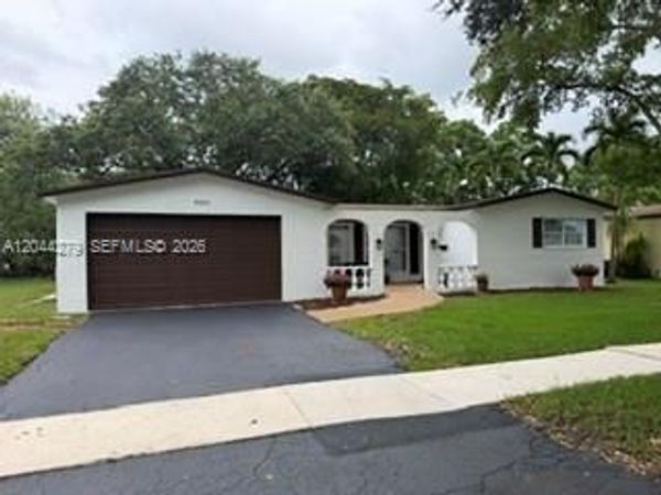 9301 SW 54th St , Cooper City, FL 33328