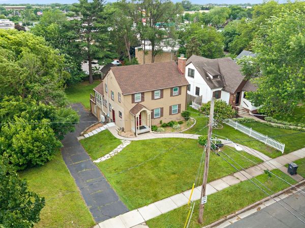 115 E 58th Street, Minneapolis, MN 55419