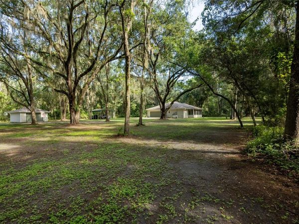 7517 NE 221ST STREET, MELROSE, FL 32666