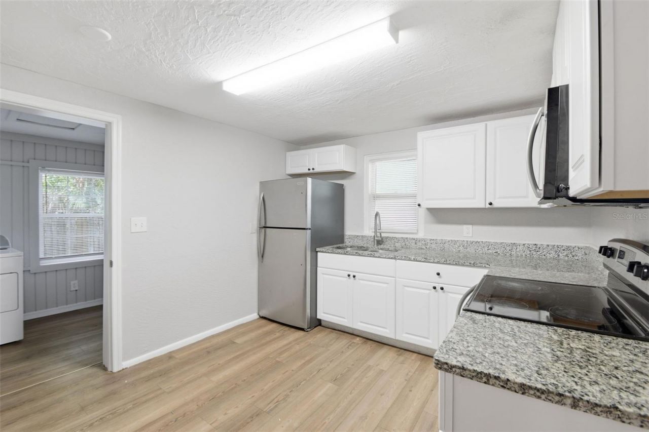 2550 10th Avenue S, Saint Petersburg, FL 33712 Photo