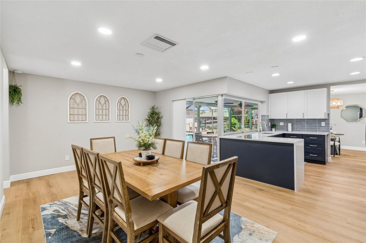 6331 Cocoa Lane , Apollo Beach, FL 33572 Photo