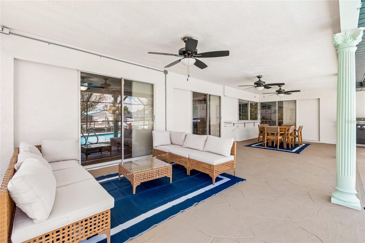 6331 Cocoa Lane , Apollo Beach, FL 33572 Photo