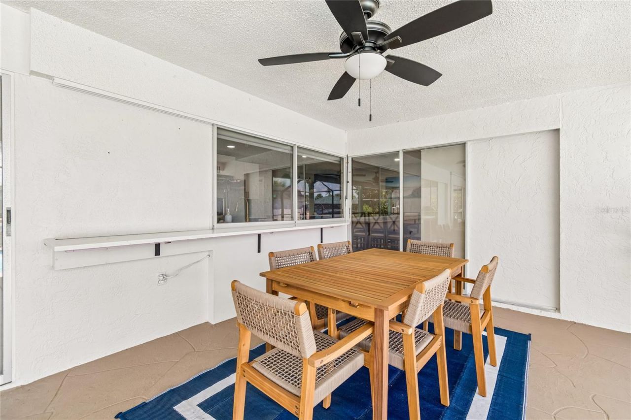 6331 Cocoa Lane , Apollo Beach, FL 33572 Photo