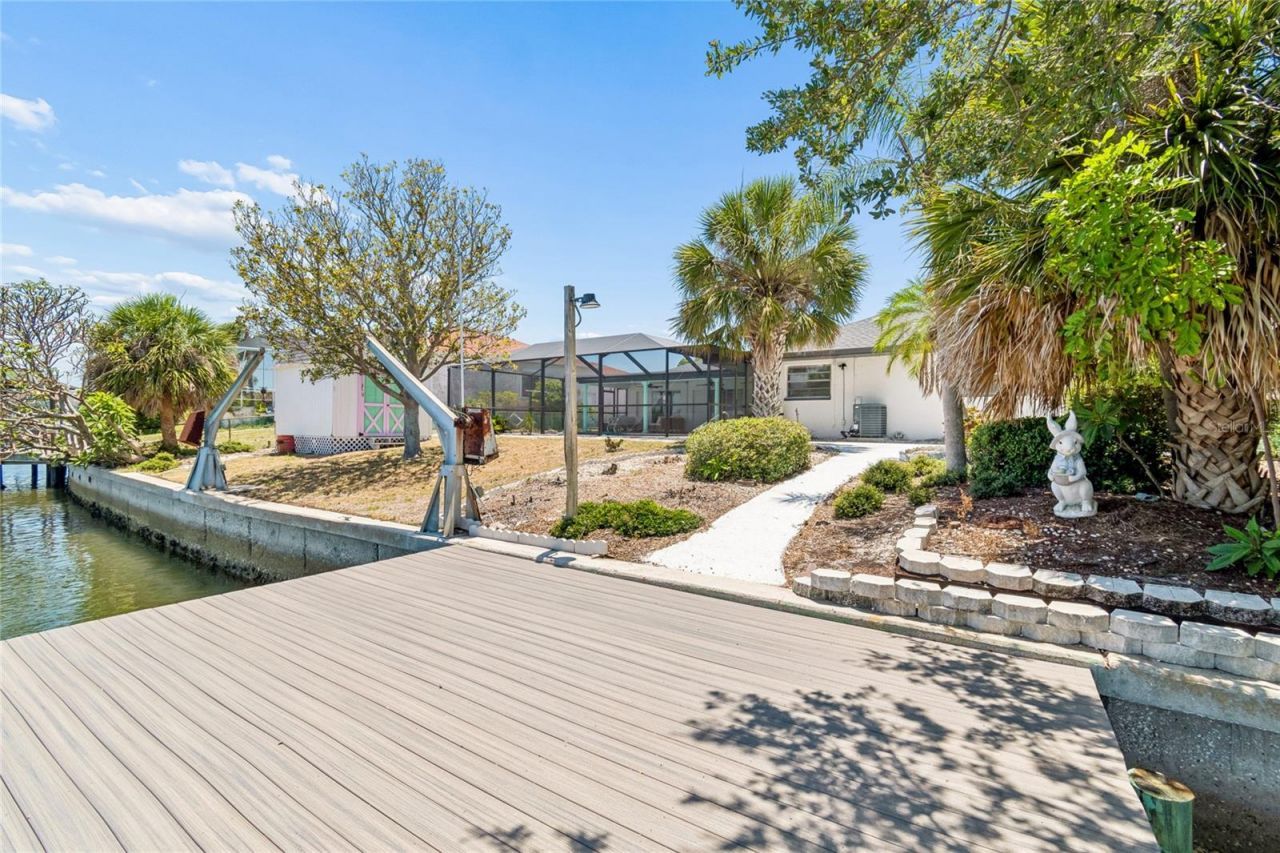 6331 Cocoa Lane , Apollo Beach, FL 33572 Photo