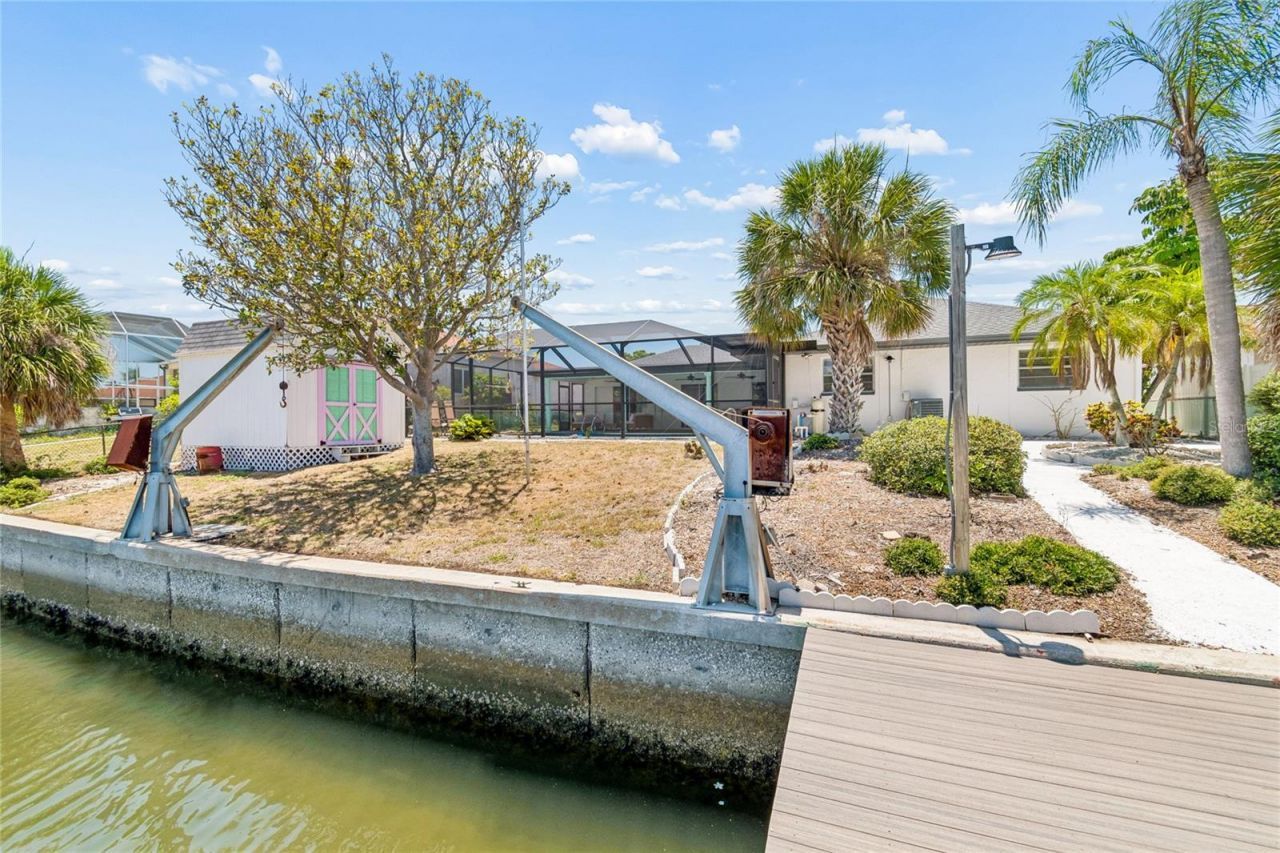 6331 Cocoa Lane , Apollo Beach, FL 33572 Photo